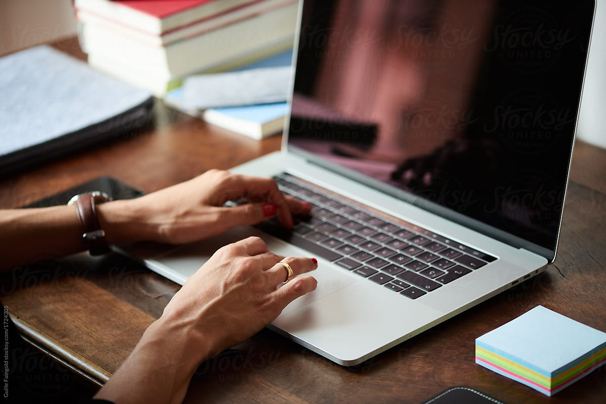 Sewa Laptop Mijen Kapan Saja untuk Repeat Order